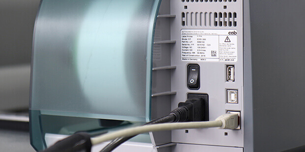 Etiketten für Maschinen und Industrie